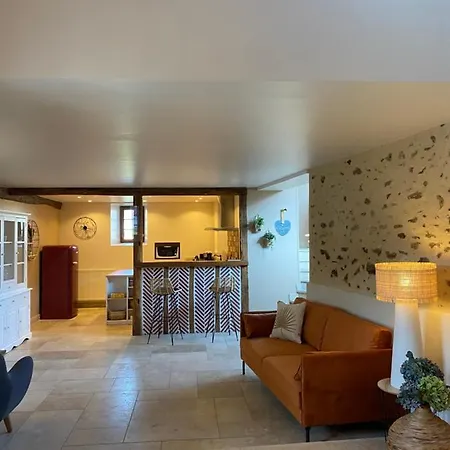 La Ferme De Fontenelle ベッド・アンド・ブレックファスト アミリ