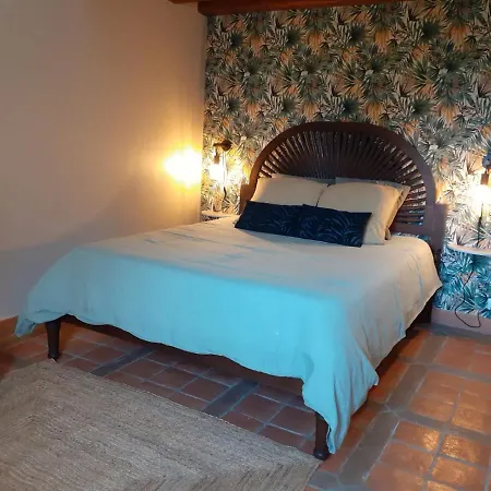 ベッド・アンド・ブレックファスト La Ferme De Fontenelle 3*